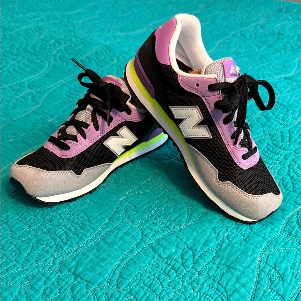 New Balance Black and Lavender Athletic Shoes